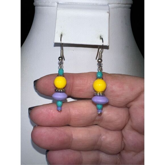 Pastel Wooden Bead dainty Dangle Earrings - Picture 4 of 6